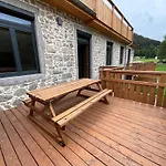 Апарт-отель Gite Roche Des Ducs Piscine Toute L'Annee, Spa Sauna Hammam Acces Illimite