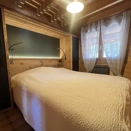 Roche Des Ducs Avec Piscine Toute L'année, Spa, Sauna, Hammam 4* Rochesson