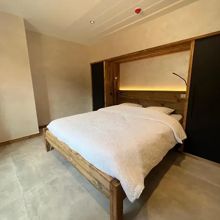 Апарт-отель Roche Des Ducs Piscine Toute L'annee, Sauna Hammam Acces Illimite 4*
