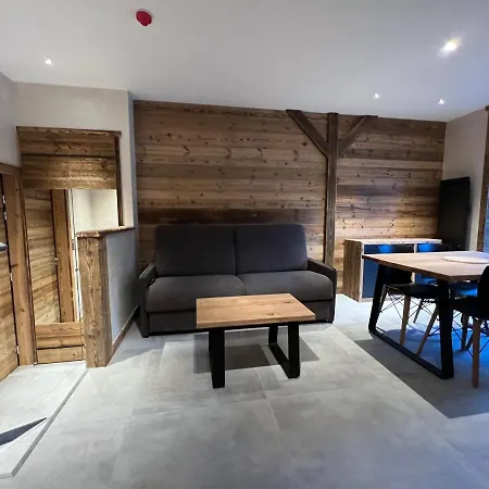Aparthotel Roche Des Ducs Avec Piscine Toute L'annee, Spa, Sauna, Hammam Rochesson