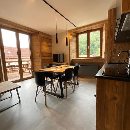 Roche Des Ducs Avec Piscine Toute L'annee, Spa, Sauna, Hammam *