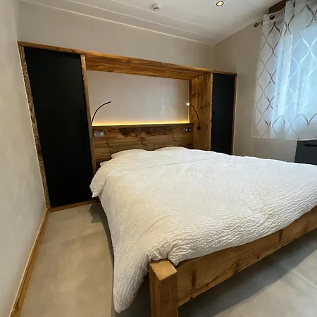 Roche Des Ducs Avec Piscine Toute L'année, Spa, Sauna, Hammam Apartahotel Rochesson