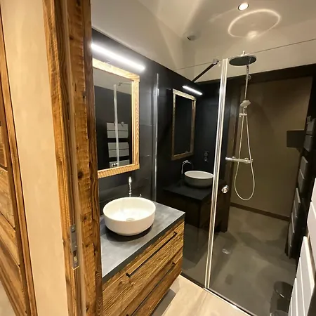 Roche Des Ducs Piscine Toute L'annee, Sauna Hammam Acces Illimite