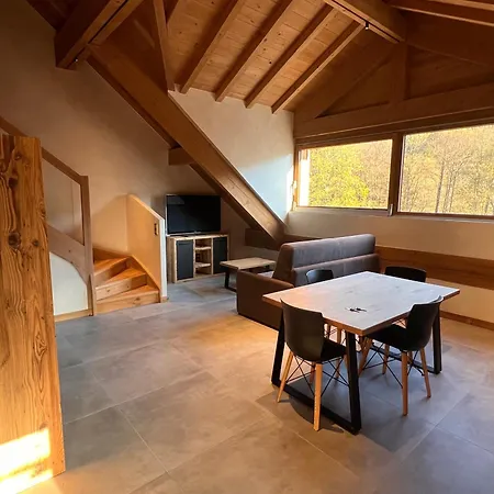 Roche Des Ducs Avec Piscine Toute L'annee, Spa, Sauna, Hammam