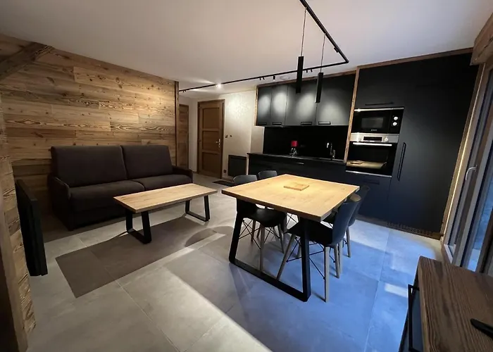 Roche Des Ducs Avec Piscine Toute L'annee, Spa, Sauna, Hammam Rochesson