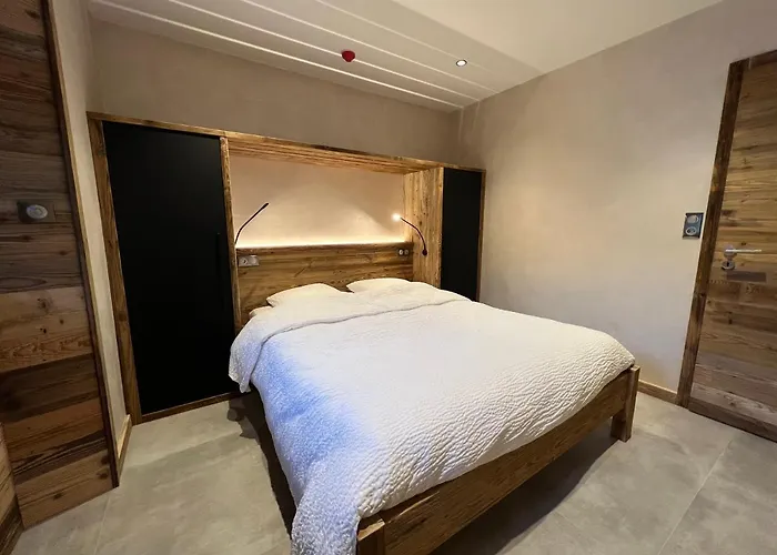 Roche Des Ducs Avec Piscine Toute L'annee, Spa, Sauna, Hammam 아파트호텔 4*