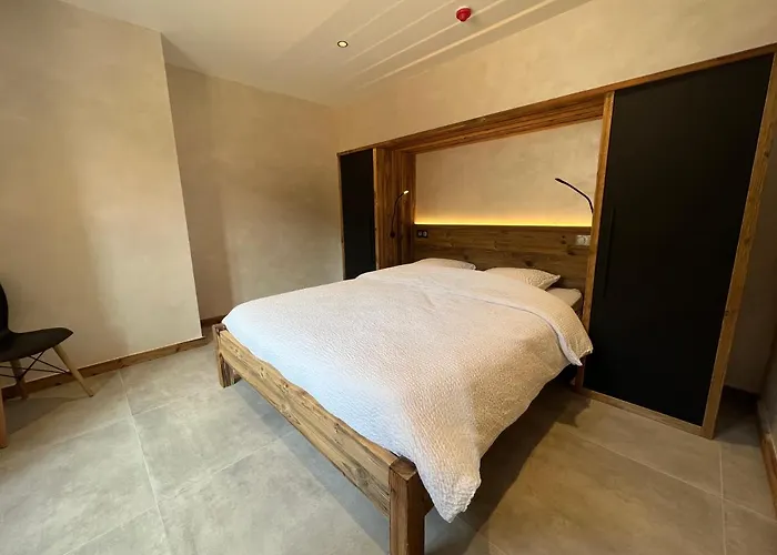 Aparthotel Roche Des Ducs Avec Piscine Toute L'annee, Spa, Sauna, Hammam 4*