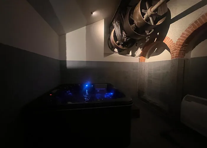 Roche Des Ducs Avec Piscine Toute L'annee, Spa, Sauna, Hammam Rochesson