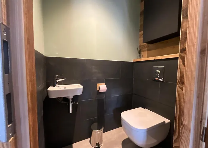 Aparthotel Roche Des Ducs Avec Piscine Toute L'annee, Spa, Sauna, Hammam Rochesson