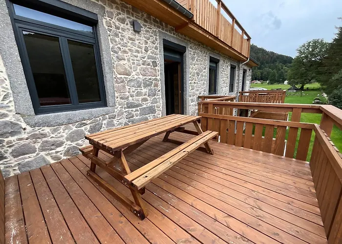 Aparthotel Roche Des Ducs Avec Piscine Toute L'annee, Spa, Sauna, Hammam