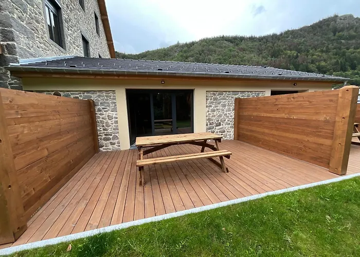 아파트호텔 Roche Des Ducs Avec Piscine Toute L'annee, Spa, Sauna, Hammam Rochesson